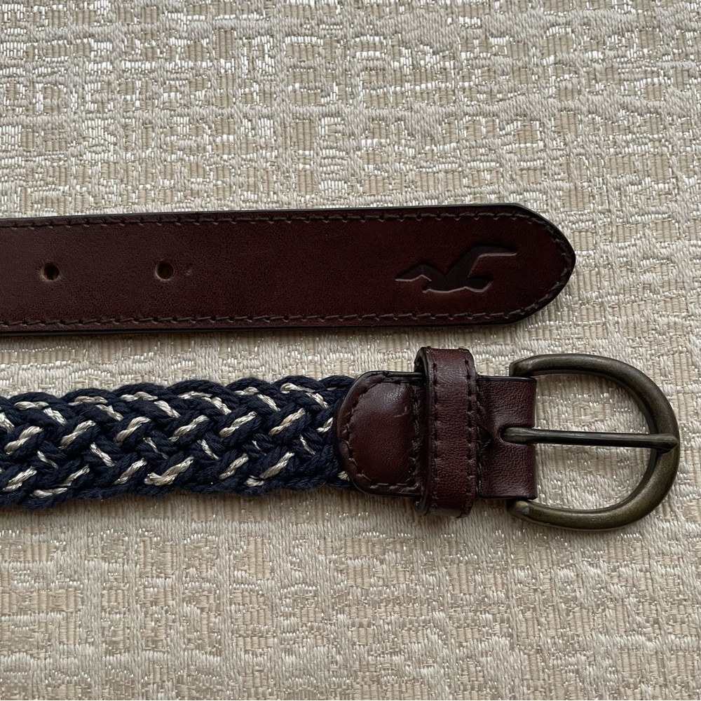 EUC - Hollister Navy and Silver Braided Young Woman’s Belt